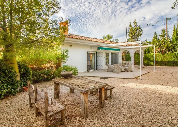4 Bedroom Lovely In Alacant