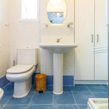 Сasa de vacaciones 4 Bedroom Lovely In Alacant